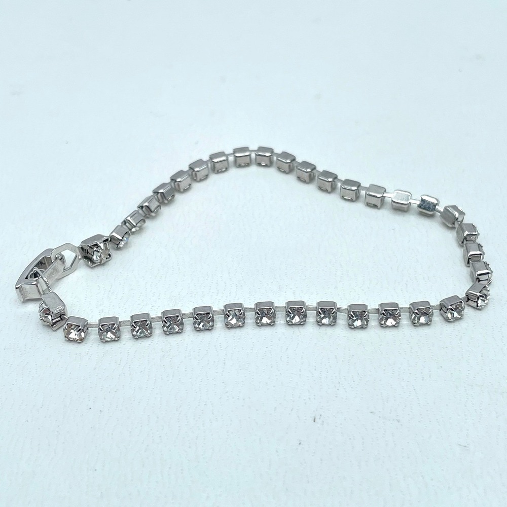 Vintage Silver-Tone Prong Rhinestone Embellished Tennis Box Clasp Bracelet 1960s